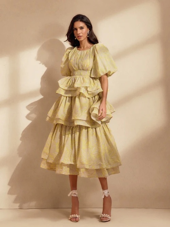 Dresses & Skirts - Tiered Puff-Sleeve Midi Dress in Pale Yellow